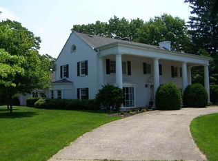 2010 Sherwood Dr SW, Beloit, WI 53511