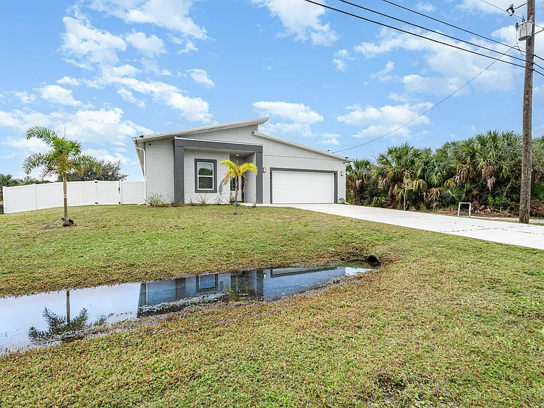 448 Saint Andre Blvd SW — Photo 3