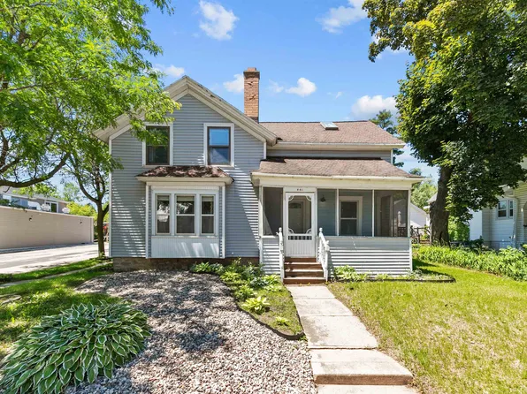 441 S Nash St, Hortonville, WI 54944