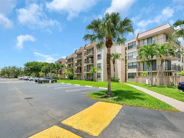 13000 SW 92nd Ave APT B206, Miami, FL 33176