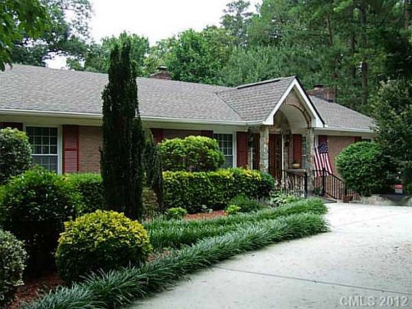 1st image of 1534 Lumarka Dr