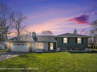1650 Nottingham Rd, Lansing, MI 48911
