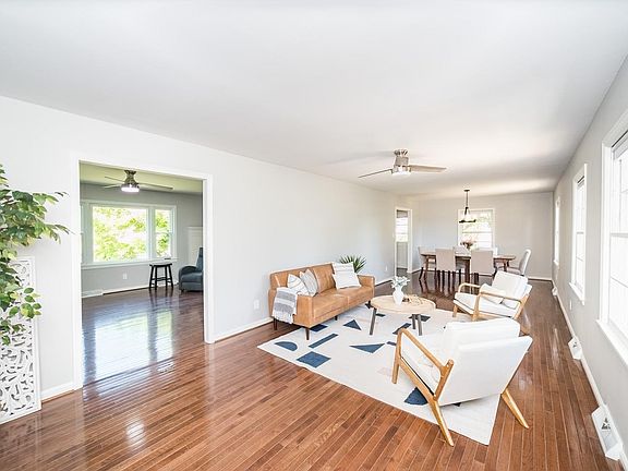 5th image of 101 Watkins Pl