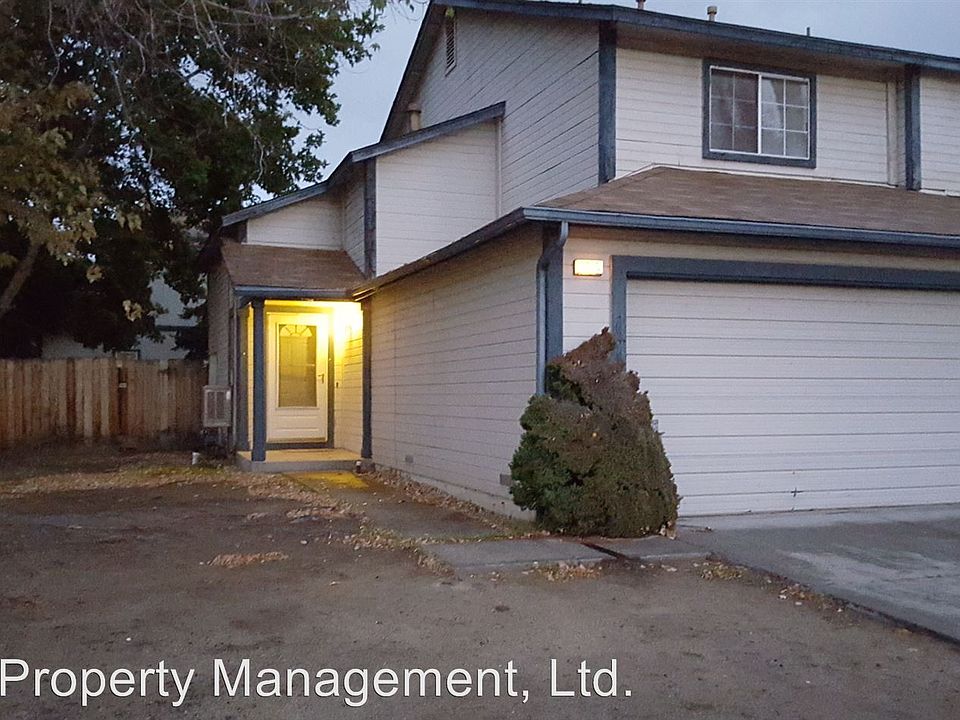 1st image of 1715 Round Mountain Cir
