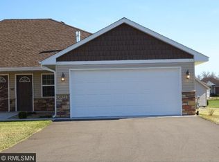 38223 Ewing Ct, North Branch, MN 55056