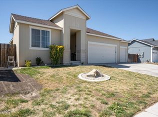 1475 Mountain Rose Dr, Fernley, NV 89408