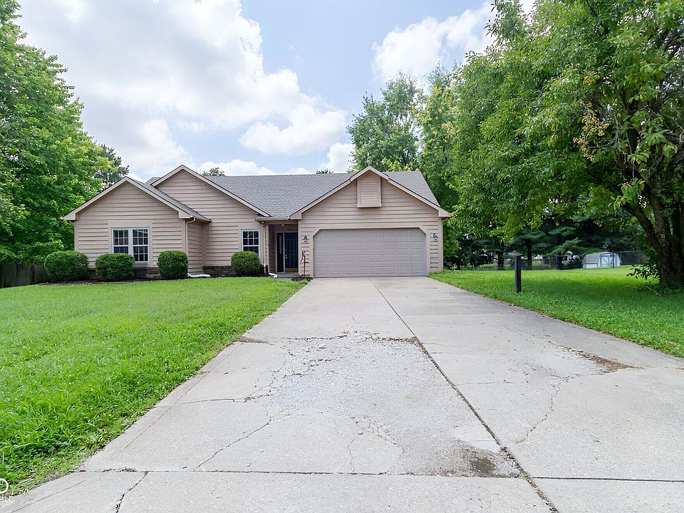 1st image of 572 San Ricardo Dr