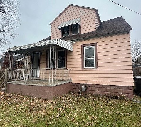 2nd image of 4678 E 147th St