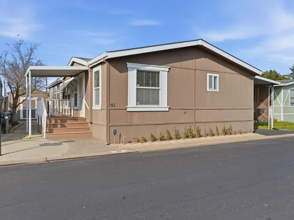 93 Schooner Ln, Modesto, CA 95356