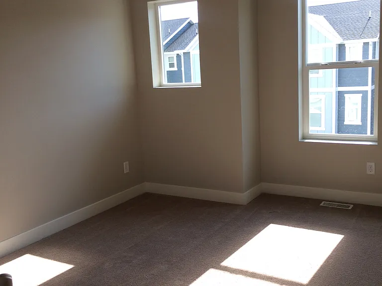 13417 S Silver Rock Ln — Photo 11