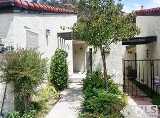 51 Glenflow Ct, Glendale, CA 91206