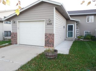 6009 W 43rd St #3B, Sioux Falls, SD 57106