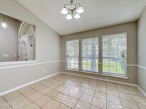 5th image of 8174 LOCH LOMOND Lane