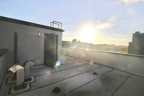 Rented by Delmark Realty LLC | media 19