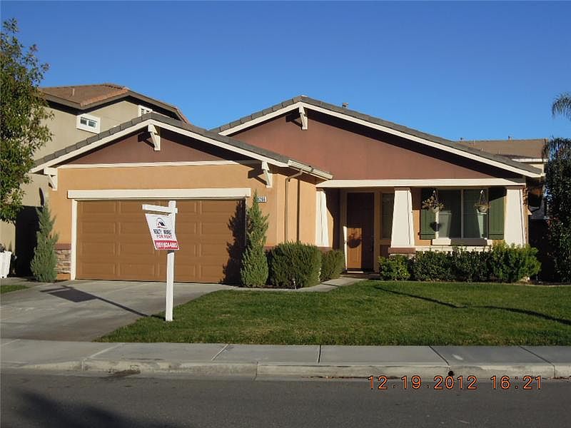 Front of House_03252014