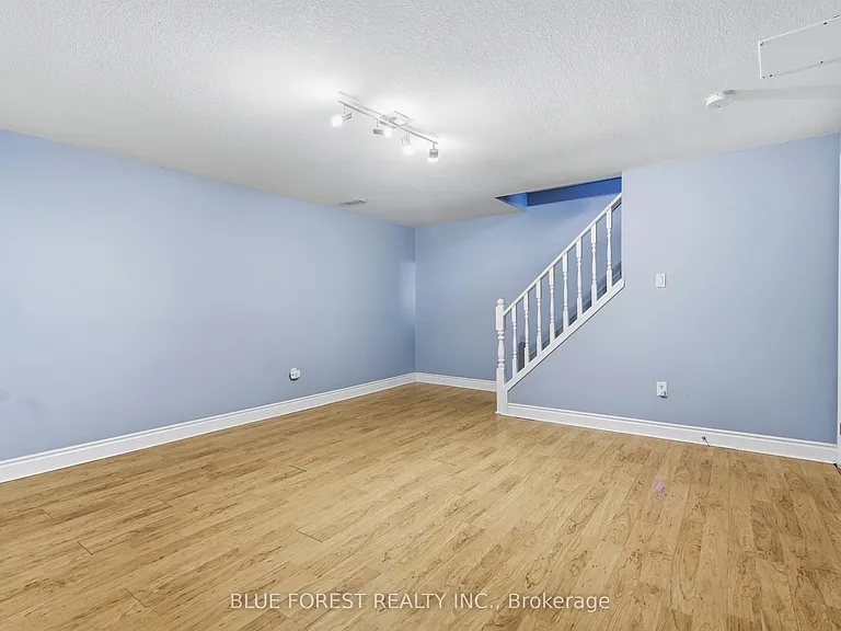 70 Chapman Ct #58 — Photo 25