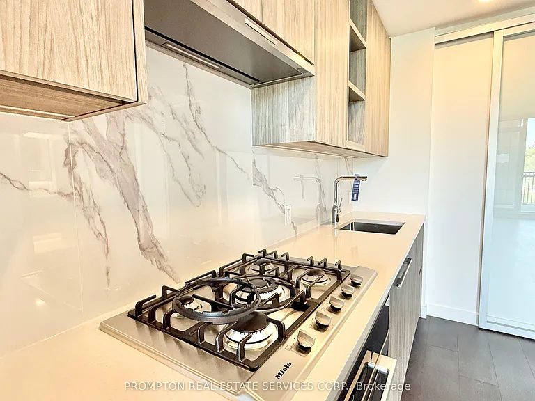 18 Esther Shiner Blvd #211 — Photo 13