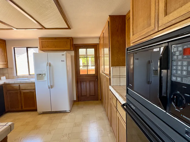 435 Dunes St — Photo 22