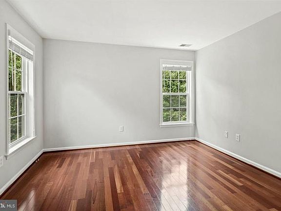 5th image of 6212 Lilac Bush Ln