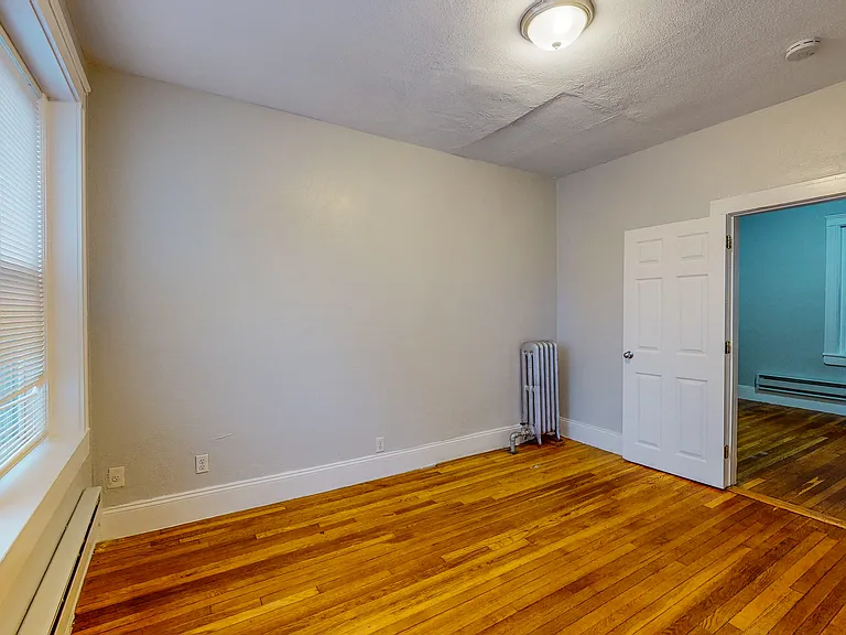 12 American Legion Hwy #10 — Photo 9