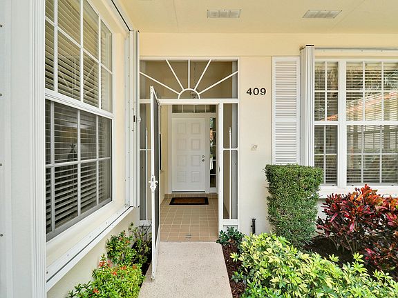 2nd image of 409 Kelsey Park Drive