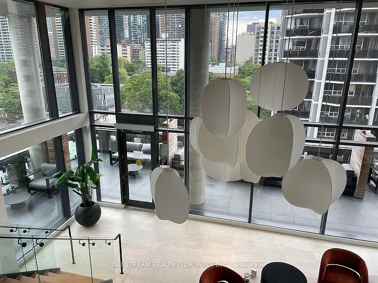 81 Wellesley St E #607 — Photo 15