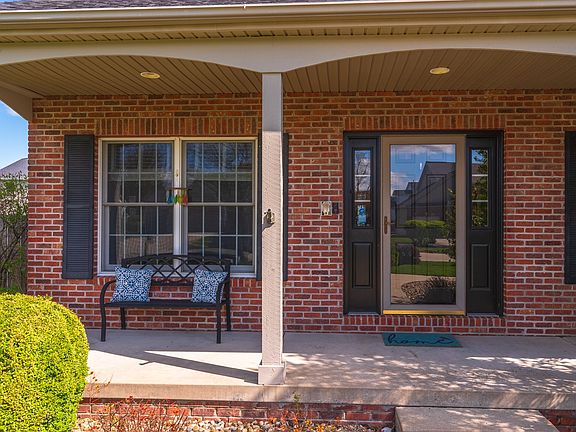 4th image of 3708 Baldocchi Dr