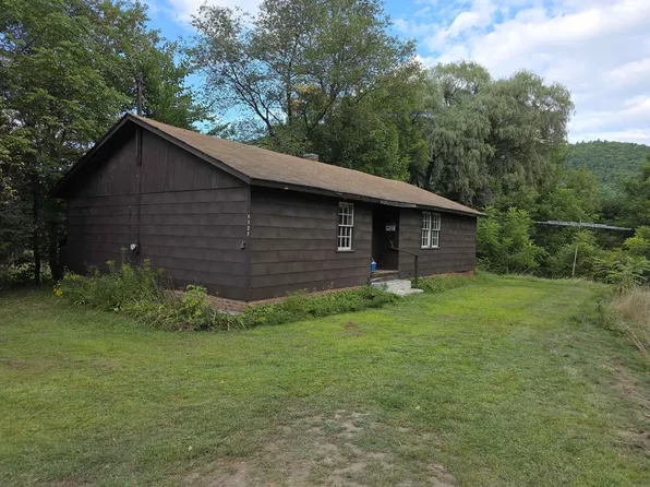 5527 Route 106, Weathersfield, VT 05151