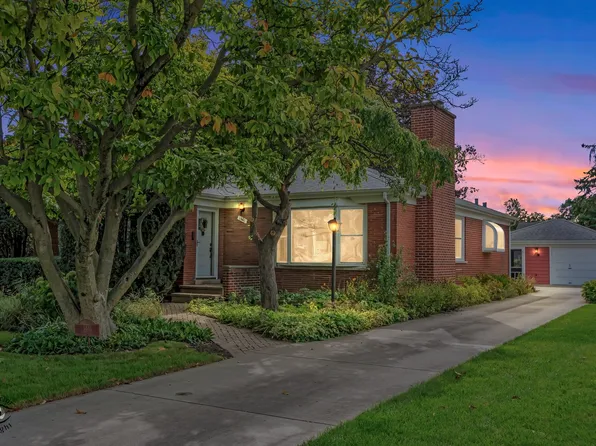 1441 Forest Ave, Des Plaines, IL 60018