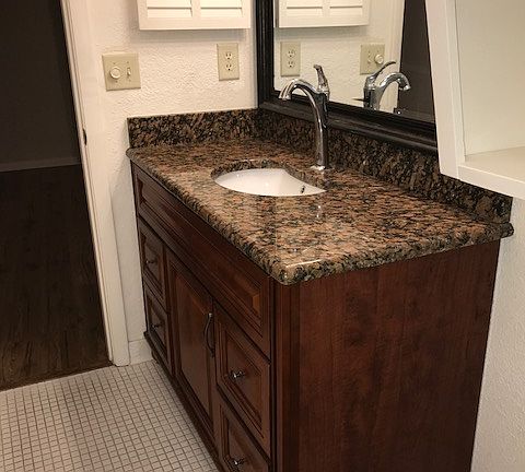 3rd image of 601 N McDonald St APT 603