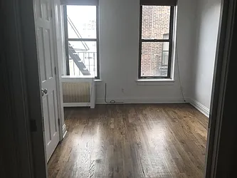 Rented by Platinum Properties