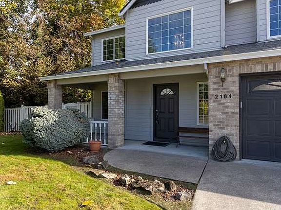 3rd image of 2184 NE 228th Ct