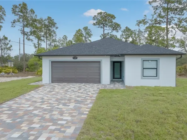 12 W 15th St, Lehigh Acres, FL 33972