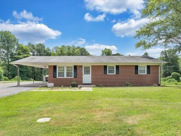 11361 Greensboro Rd, Ridgeway, VA 24148