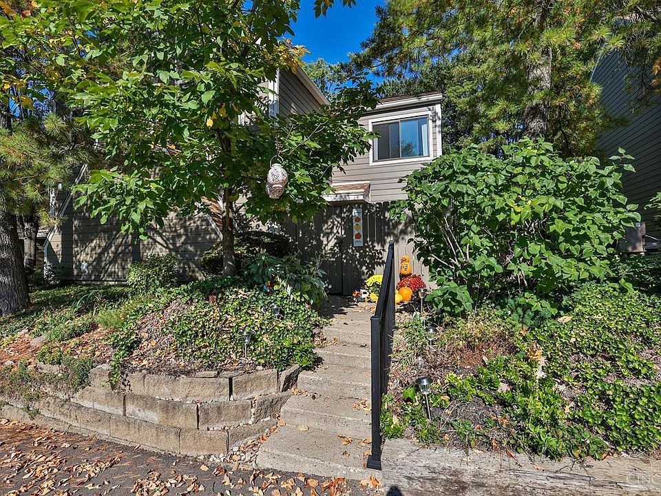 1st image of 9956 Timbers Dr
