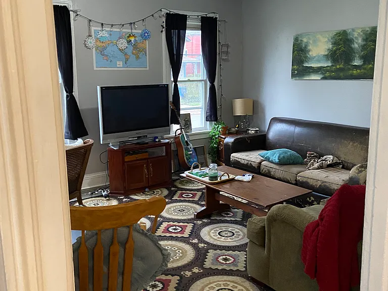 24 Hickory St — Photo 15