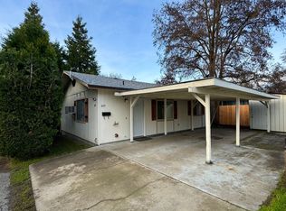 409 SE Riverside Ave, Grants Pass, OR 97526