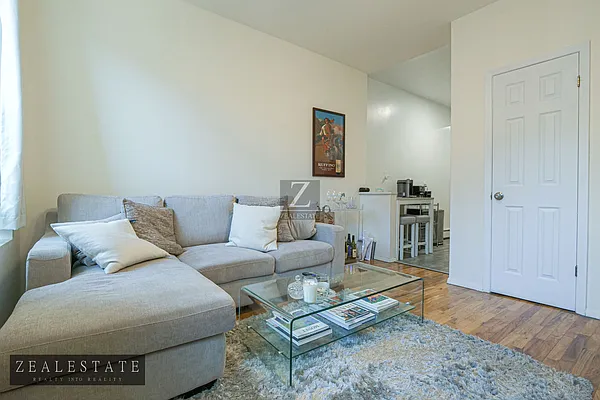 Rented by ZealEstate Group Inc | media 45