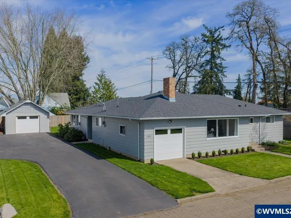 32021 Griffith Dr, Tangent, OR 97389