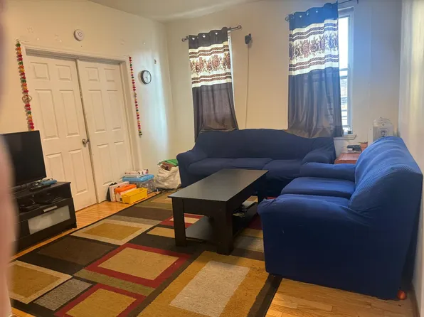 282 Magnolia Avenue image 1 of 6