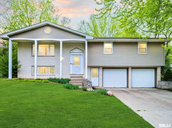 1415 W Wonderview Dr, Dunlap, IL 61525