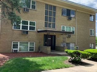 18405 Torrence Ave., Lansing, IL 60438