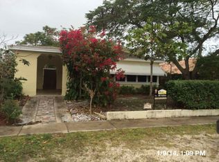 8943 SE Ceres St, Hobe Sound, FL 33455