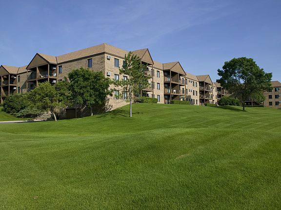 Scenic community with well-kept grounds