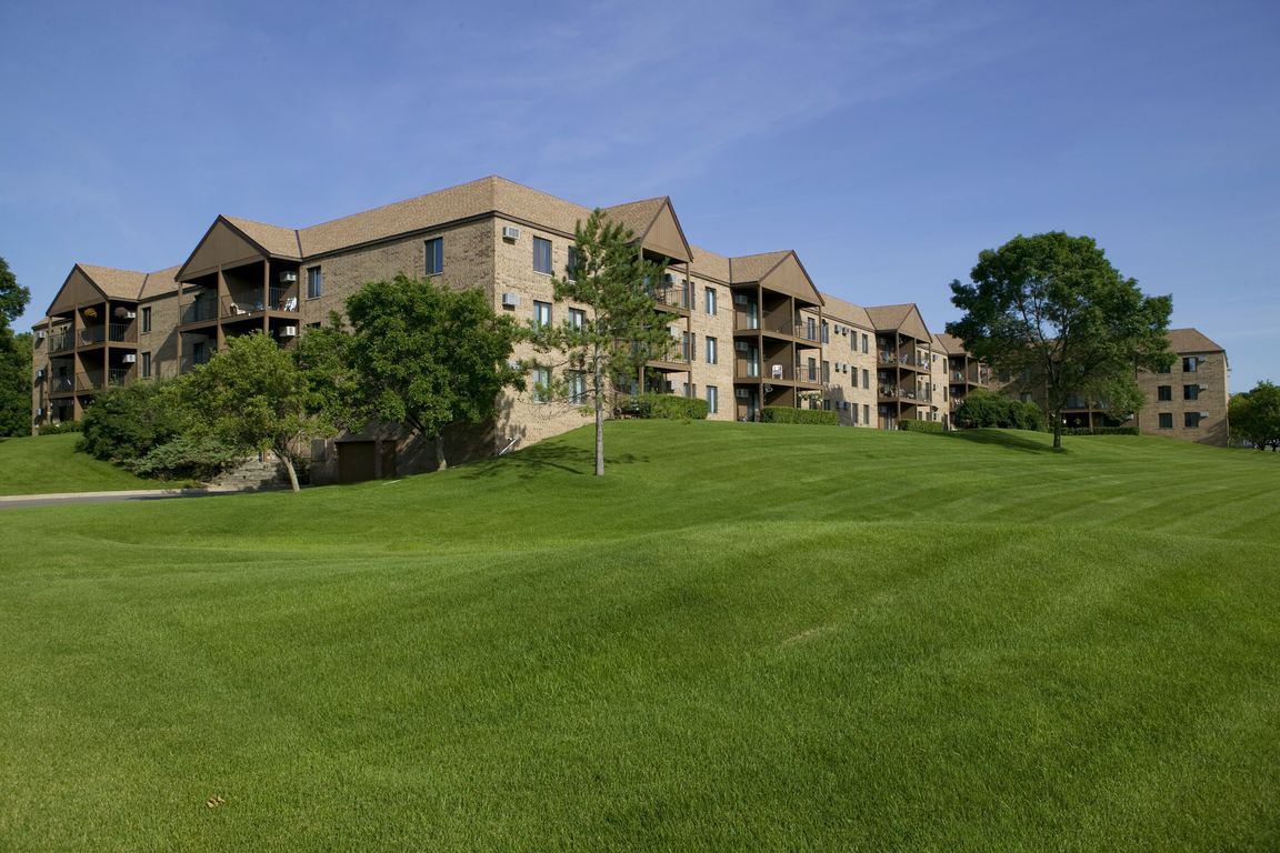 Scenic community with well-kept grounds