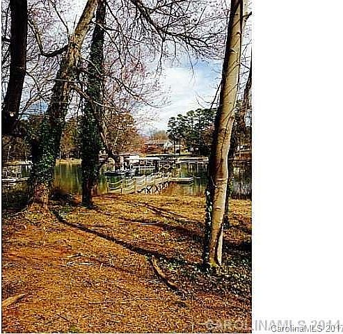 1st image of 15916 Henry Ln