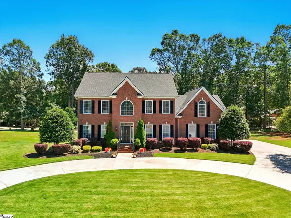 225 Watersedge Dr, Boiling Springs, SC 29316