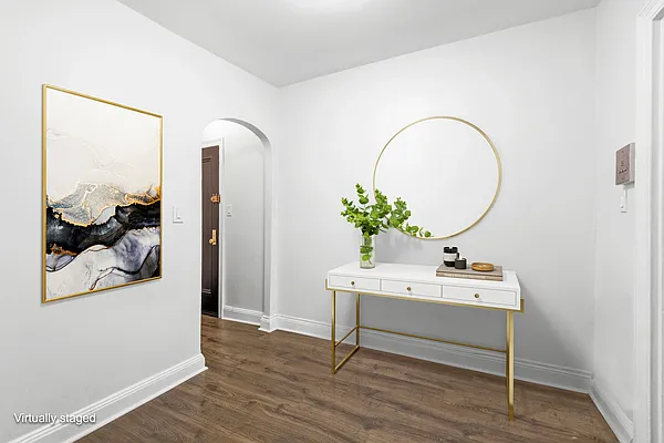 Rented by Compass | media 11