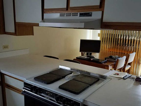 4th image of 4173 W 193rd Ct #12B