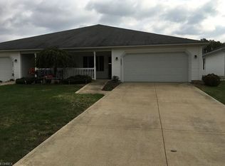 6887 Paradise Way, North Ridgeville, OH 44039